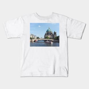 Berlin Cathedral and River Spree, Berlin-Mitte, Berlin, Germany Kids T-Shirt